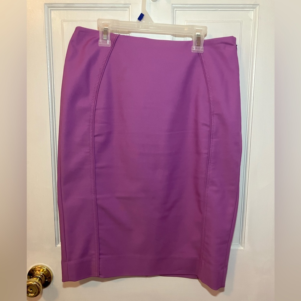 White House Black Market Magenta Pencil Skirt - Size 6